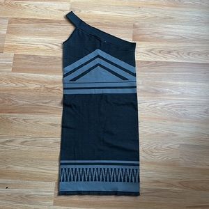 Poof. S/M black and grey